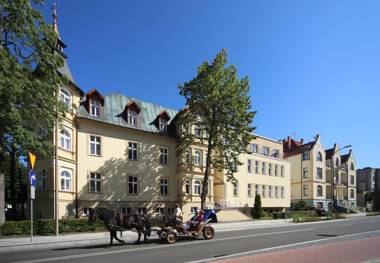 Отель Osw Swinoujscie Rybitwa Экстерьер фото