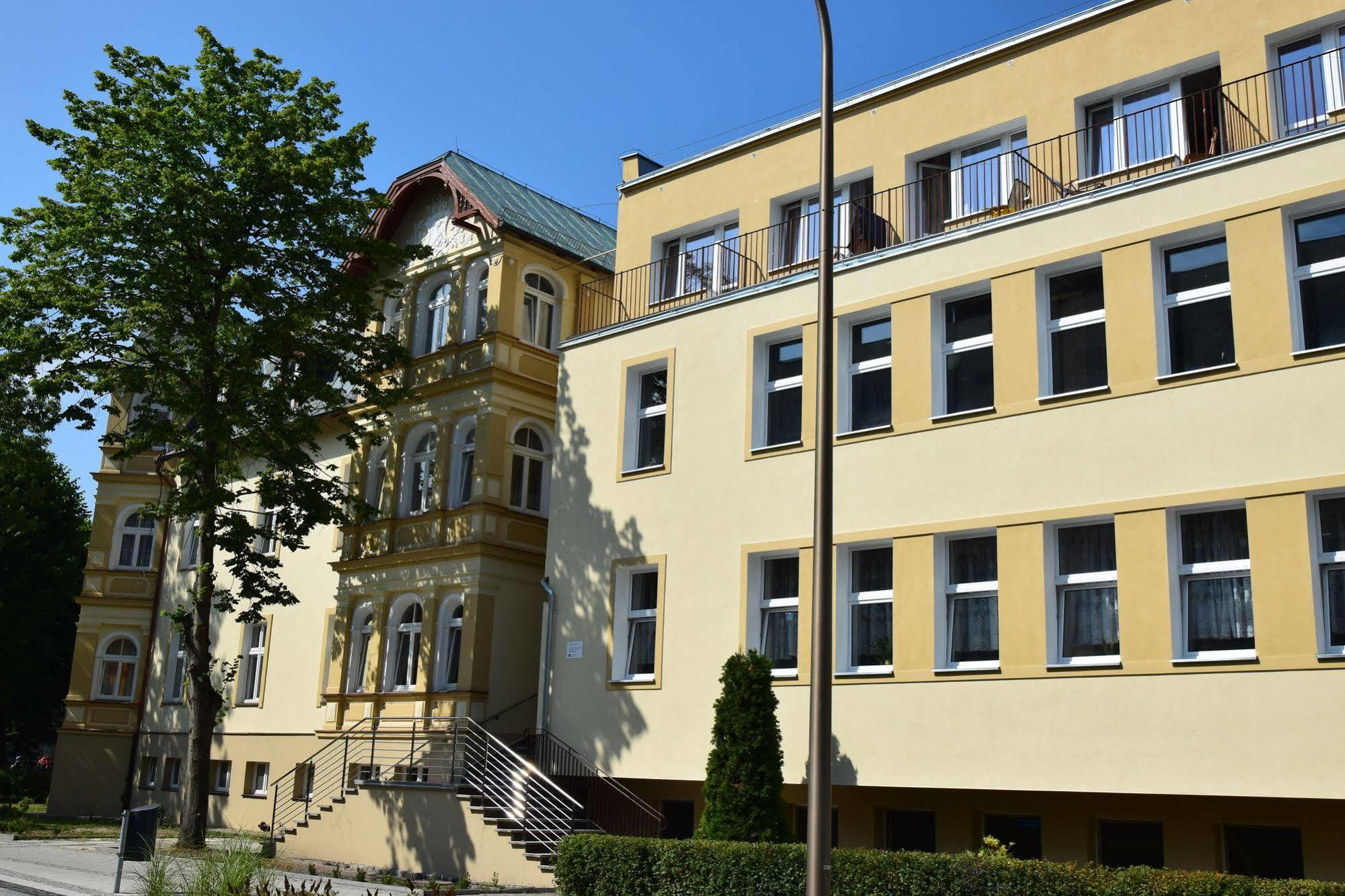 Отель Osw Swinoujscie Rybitwa Экстерьер фото